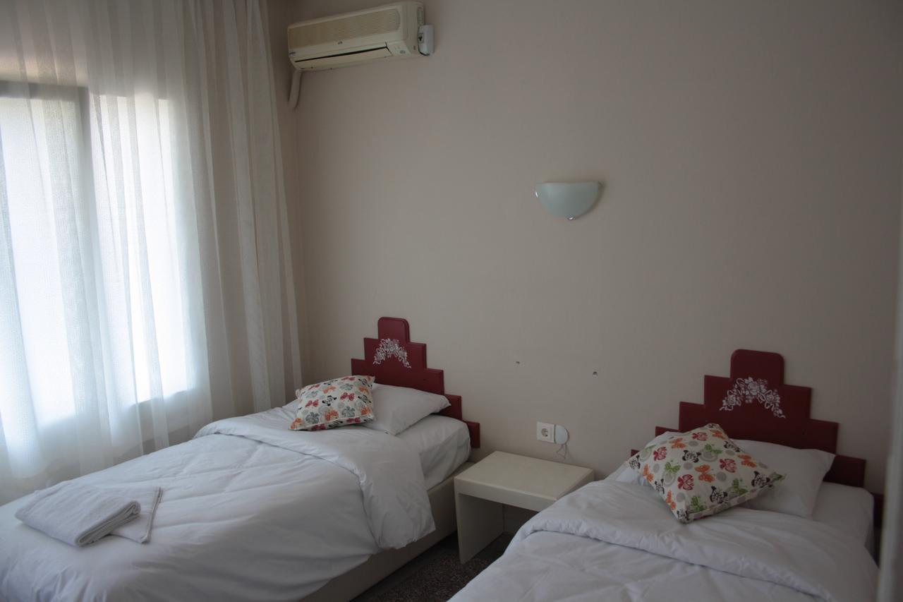 Tunc Hotel Ayvalik Ngoại thất bức ảnh