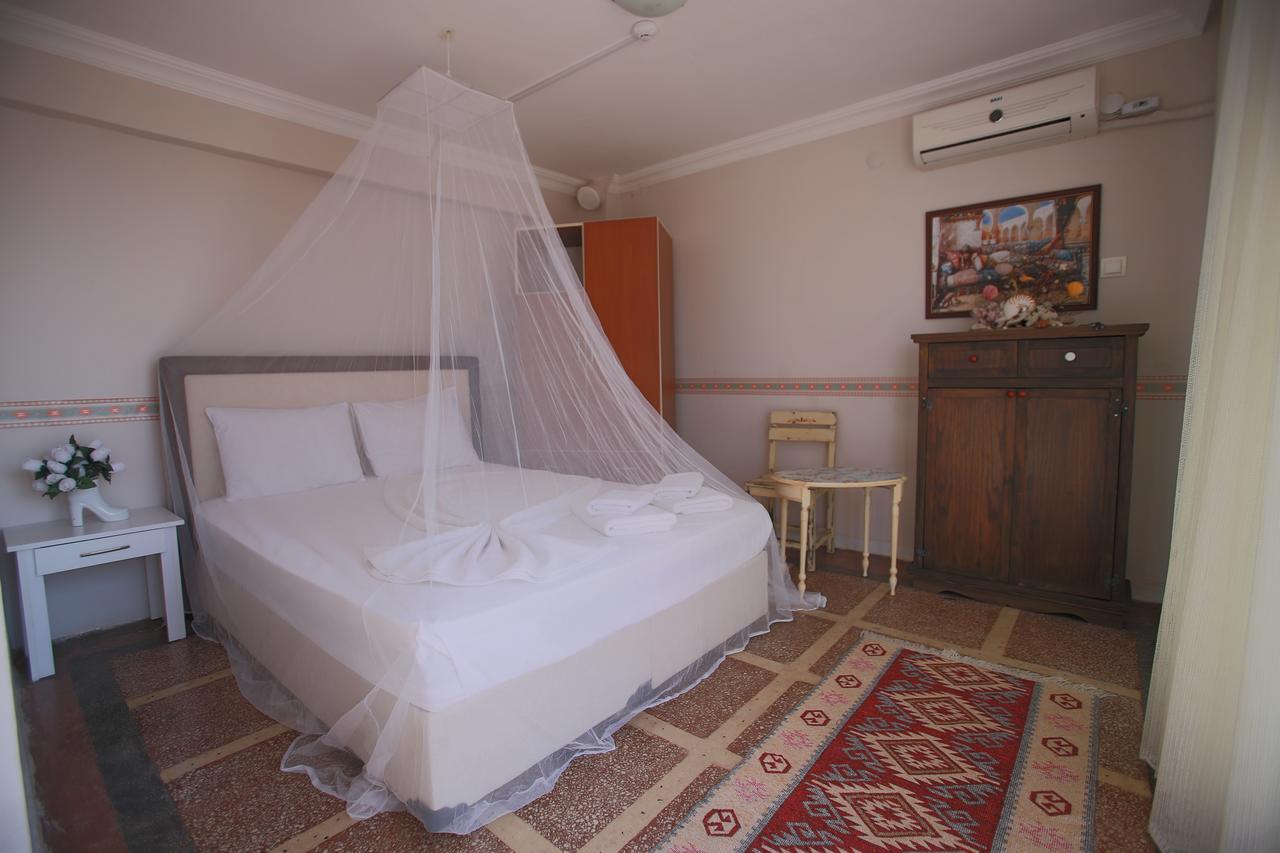 Tunc Hotel Ayvalik Ngoại thất bức ảnh