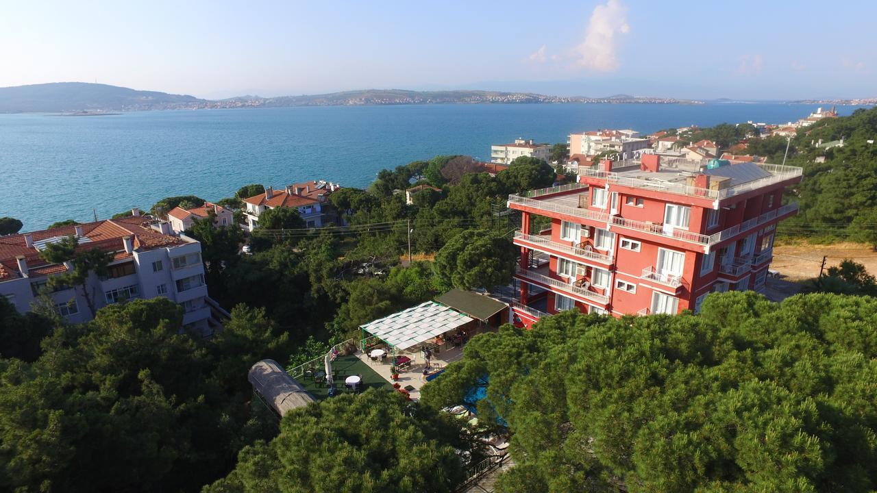 Tunc Hotel Ayvalik Ngoại thất bức ảnh