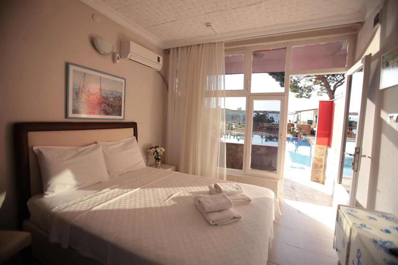 Tunc Hotel Ayvalik Ngoại thất bức ảnh