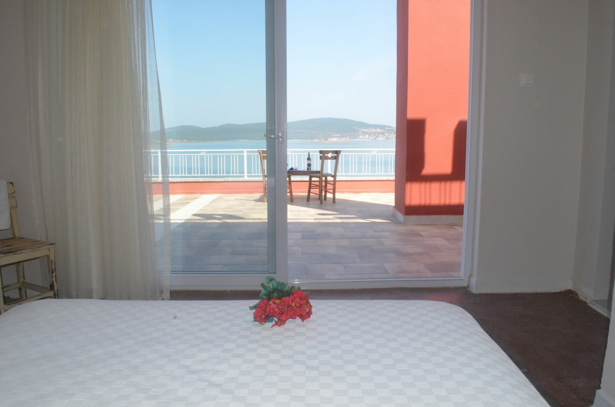 Tunc Hotel Ayvalik Ngoại thất bức ảnh